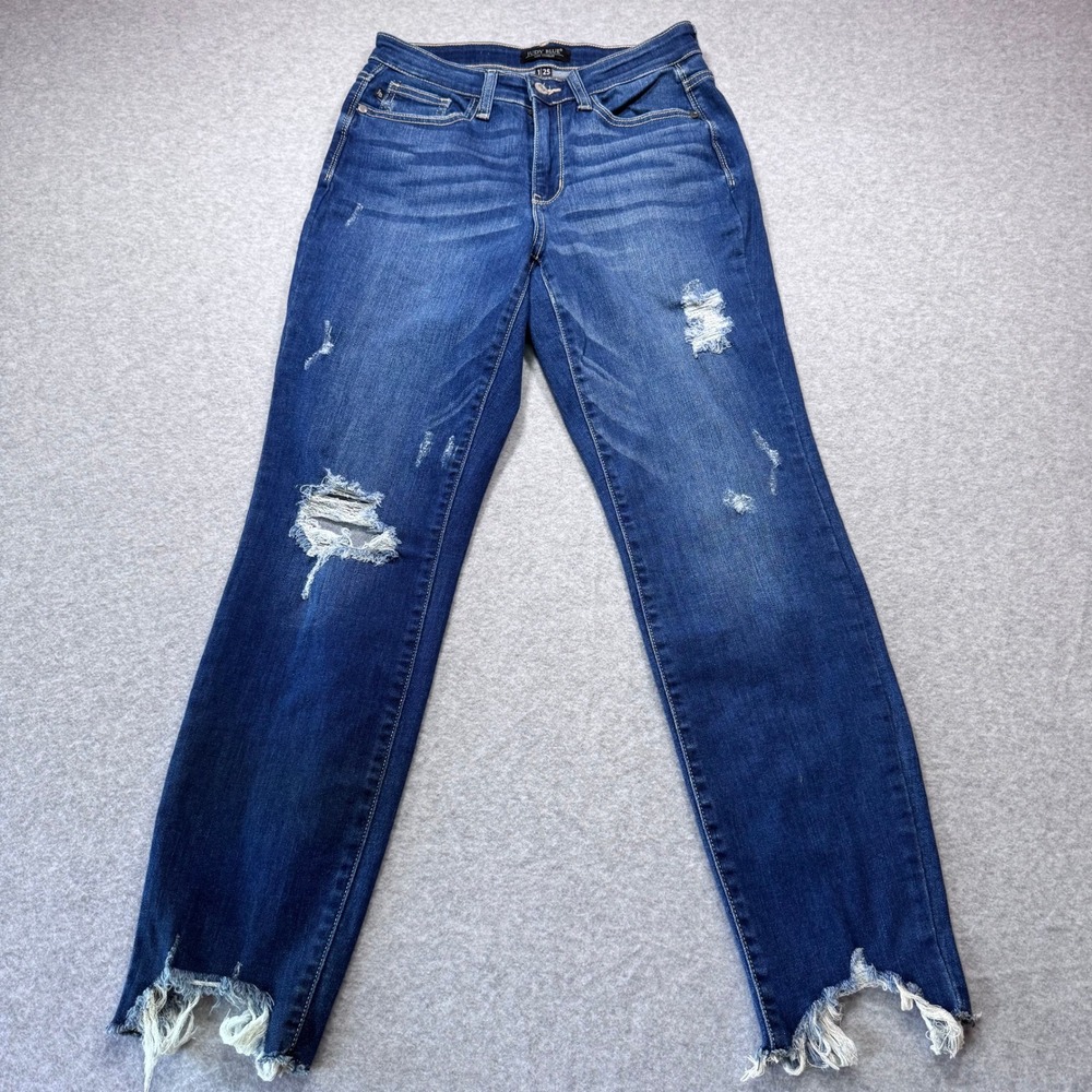 Judy Blue Slim Fit Distressed Sharkbite Hem Jeans Medium Wash Womens Size 1/25